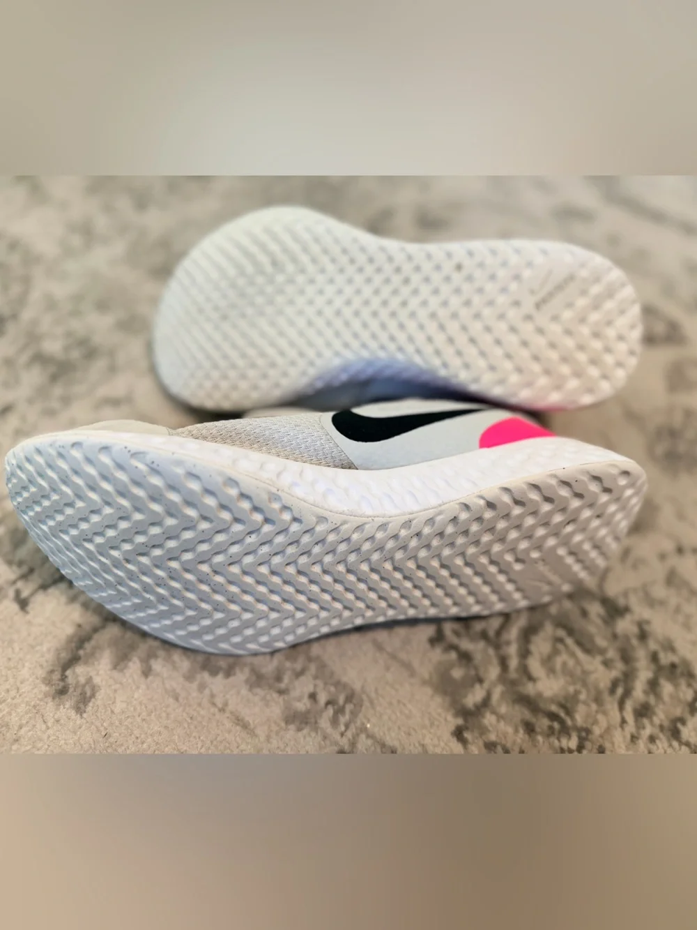 Nike Kids Light Gray Running Sneakers with Pink Lining